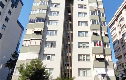 KADIKÖY KOZYATAĞINDA 3+1 BALKONLU 125 M2 SATILIK DAİRE