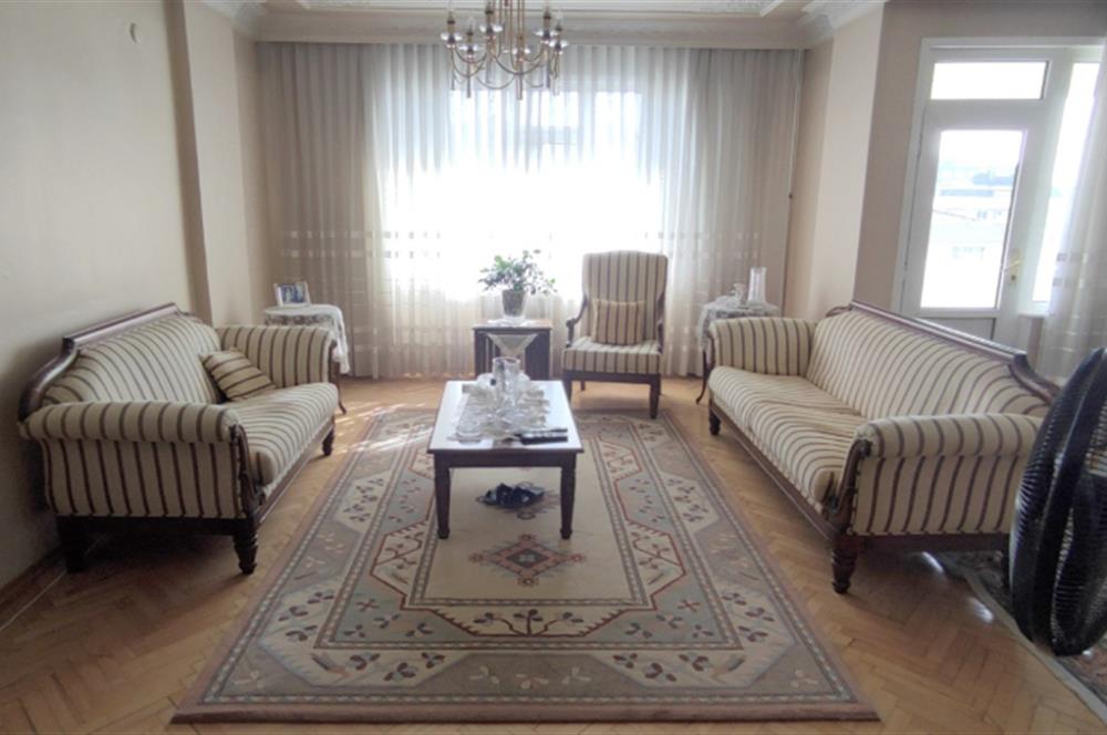 KADIKÖY KOZYATAĞINDA 3+1 BALKONLU 125 M2 SATILIK DAİRE