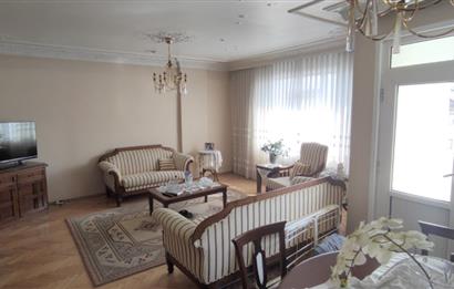 KADIKÖY KOZYATAĞINDA 3+1 BALKONLU 125 M2 SATILIK DAİRE
