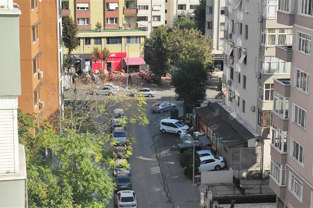 KADIKÖY KOZYATAĞINDA 3+1 BALKONLU 125 M2 SATILIK DAİRE