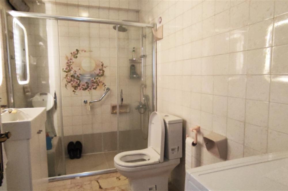 KADIKÖY KOZYATAĞINDA 3+1 BALKONLU 125 M2 SATILIK DAİRE