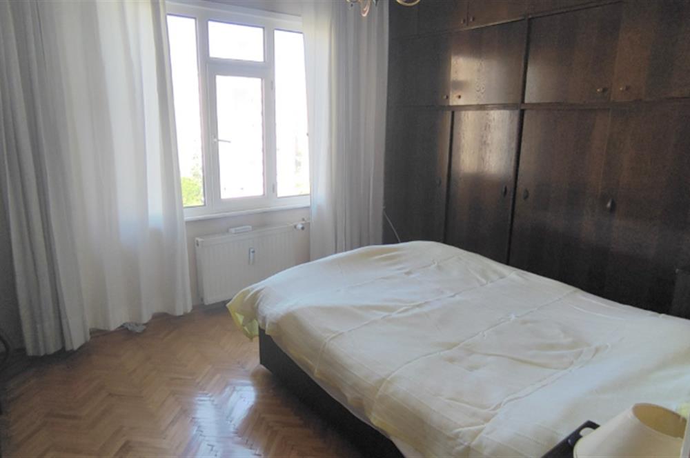 KADIKÖY KOZYATAĞINDA 3+1 BALKONLU 125 M2 SATILIK DAİRE