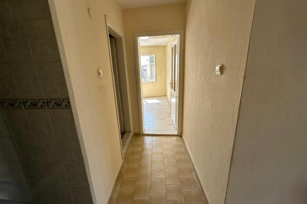 Bornova Yeşilova Mh.de Merkezi Konumda 3+1 Satılık Daire