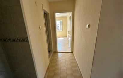 Bornova Yeşilova Mh.de Merkezi Konumda 3+1 Satılık Daire