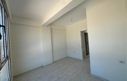 Villakent'te Site İçerisinde Bahçeli 2+1 Satılık Dubleks Villa