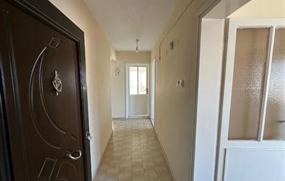 Bornova Yeşilova Mh.de Merkezi Konumda 3+1 Satılık Daire