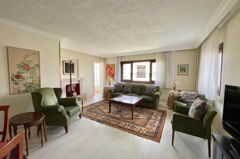 Birlik Mahallesi Nilkent Sitesi Eşyalı 4+1 Kiralık Daire