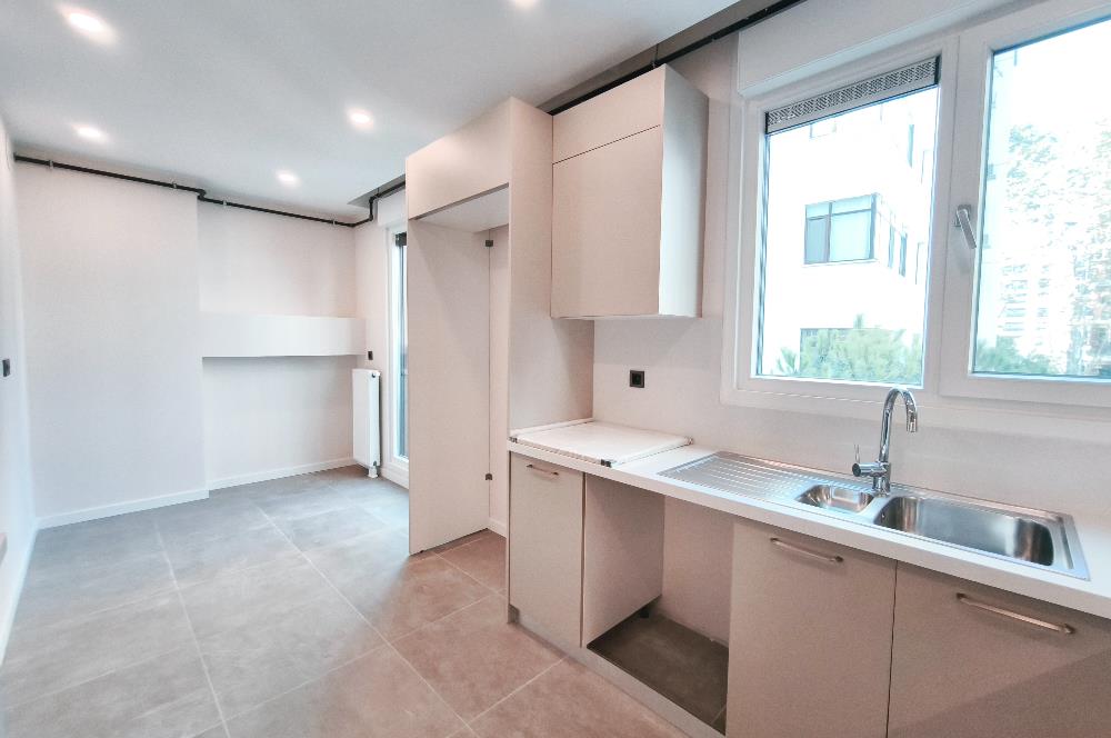 Kadıköy Çiftehavuzlar Sahilde Satilik 3+1 Daire 