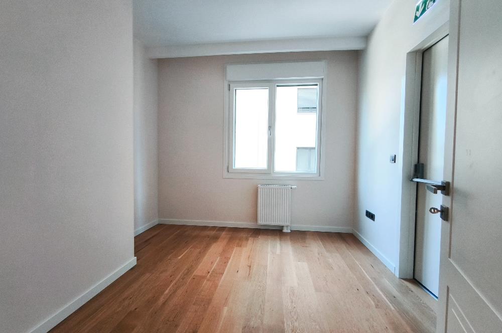 Kadıköy Çiftehavuzlar Sahilde Satilik 3+1 Daire 