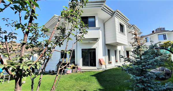 ÇANKAYA ALACAATLI 5+2 BÜYÜK BAHÇELİ KİRALIK VİLLA - 36753