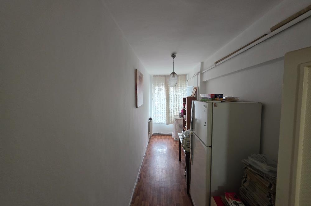 NECATİBEY CAD. ÜZERİ ASANSÖRLÜ BİNADA SATILIK 1+1 KOMBİLİ DAİRE