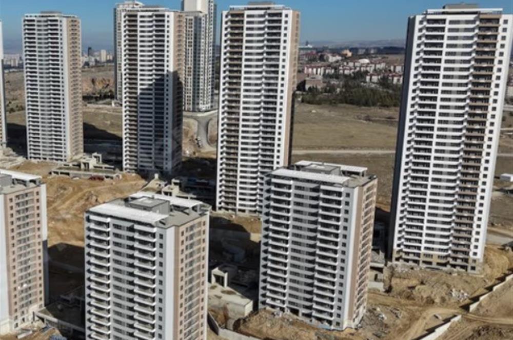 ANKARA BEYTEPEDE AKÇALIDA 4+1 ÖNÜ AÇIK DAİREMİZ SATILIKTIR.