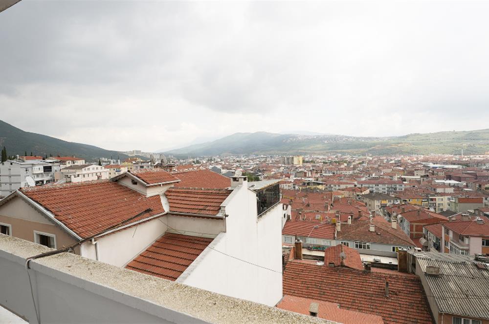 C21 Cius; Gemlik Osmaniye'de Deniz Manzaralı Kiralık Daire