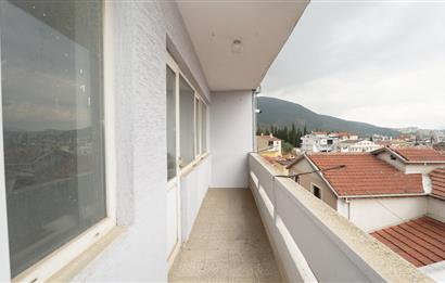 C21 Cius; Gemlik Osmaniye'de Deniz Manzaralı Kiralık Daire