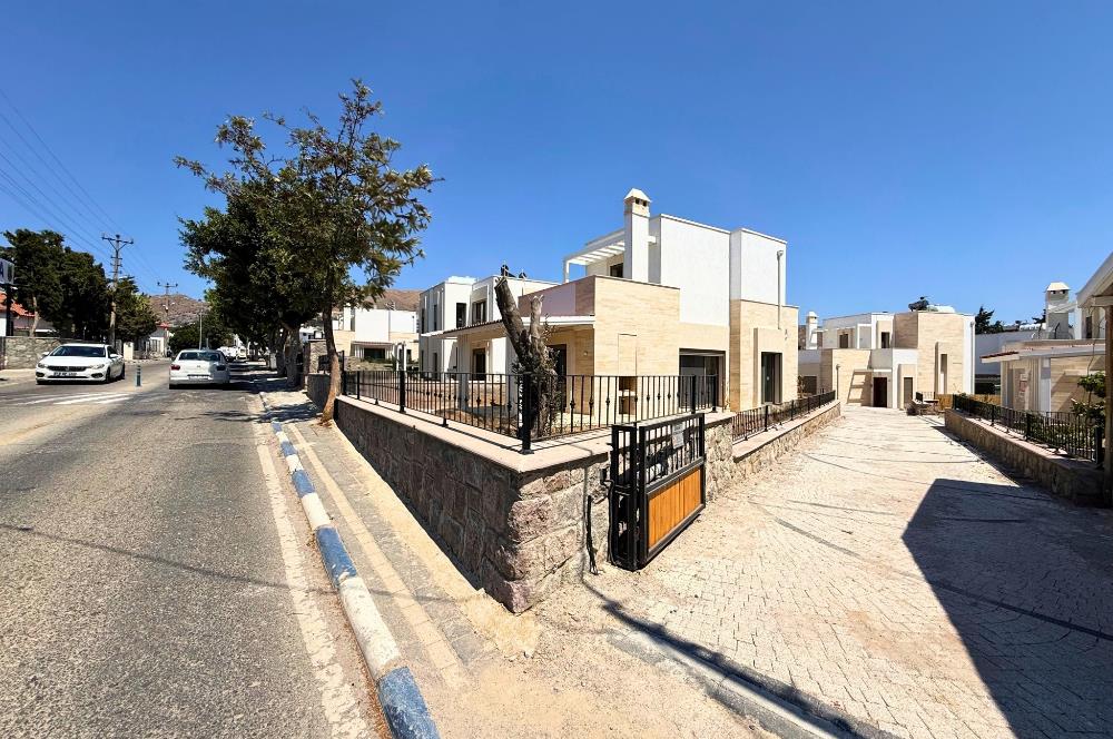 Gümüşlük Merkezde Kiralık Yeni Butik Site İçinde Müstakil 3+1 Dubleks ( Eşyasız )
