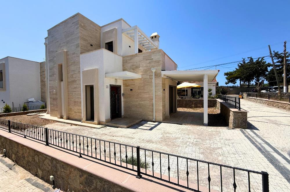 Gümüşlük Merkezde Kiralık Yeni Butik Site İçinde Müstakil 3+1 Dubleks ( Eşyasız )