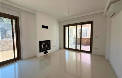 Gümüşlük Merkezde Kiralık Yeni Butik Site İçinde Müstakil 3+1 Dubleks ( Eşyasız )