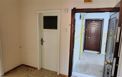 DİKİMEVİ METROSUNA 4 BİNA MESAFEDE 3+1 KOMBİLİ BAĞIMSIZ SALON