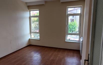 DİKİMEVİ METROSUNA 4 BİNA MESAFEDE 3+1 KOMBİLİ BAĞIMSIZ SALON