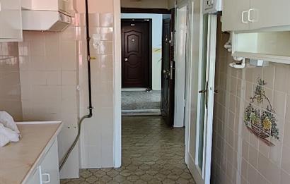 DİKİMEVİ METROSUNA 4 BİNA MESAFEDE 3+1 KOMBİLİ BAĞIMSIZ SALON