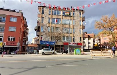 DİKİMEVİ METROSUNA 4 BİNA MESAFEDE 3+1 KOMBİLİ BAĞIMSIZ SALON