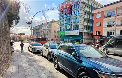 DİKİMEVİ METROSUNA 4 BİNA MESAFEDE 3+1 KOMBİLİ BAĞIMSIZ SALON