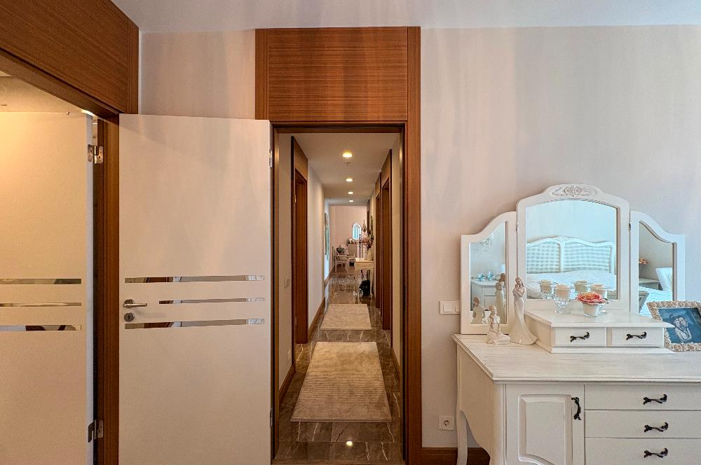 C21 ROOF ŞUA ELİTE FULL ÖZEL EŞYALI KİRALIK 3+1 KAPALI MUTFAK