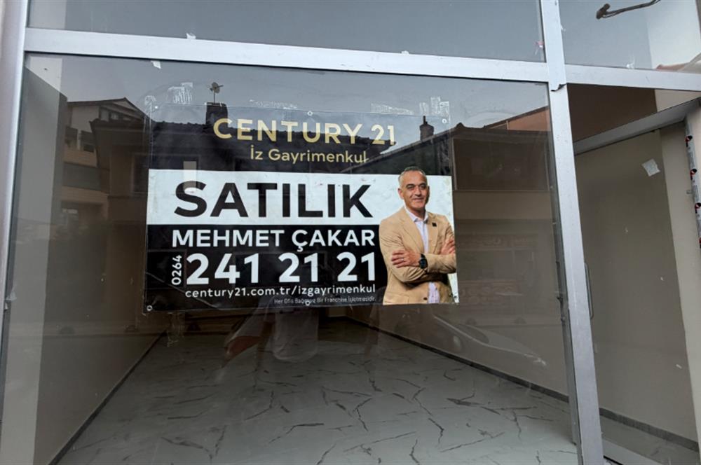 SAPANCA ÇARŞI MERKEZDE SATILIK  SIFIR İŞ YERİ