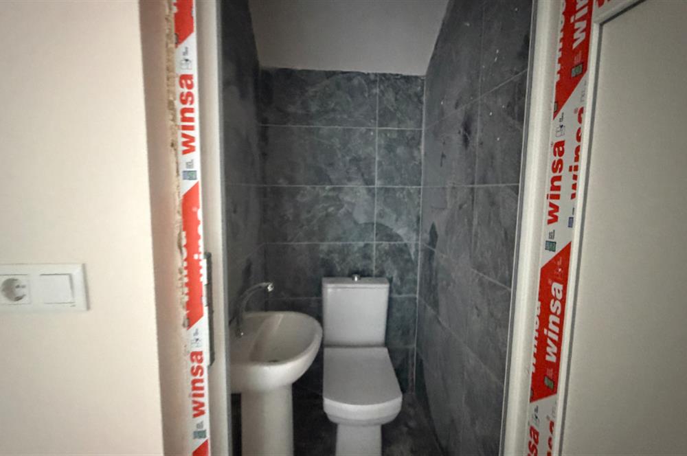 SAPANCA ÇARŞI MERKEZDE SATILIK  SIFIR İŞ YERİ