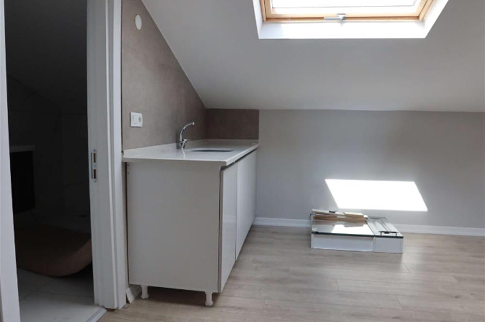 Silivri Ortaköyde Satılık Lüks Villa - Merkezi Isıtmalı