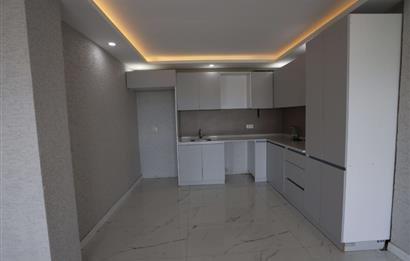 Silivri Ortaköyde Satılık Lüks Villa - Merkezi Isıtmalı