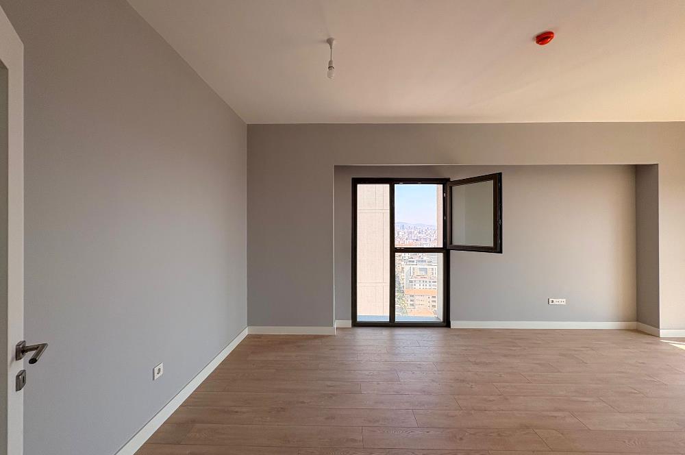 C21 ROOF'dan YENİ FİKİRTEPE 16 ETAP DENİZ MANZARALI 3+1