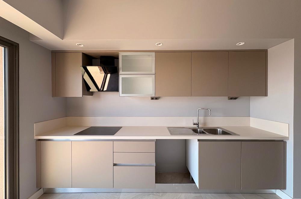 C21 ROOF'dan YENİ FİKİRTEPE 16 ETAP DENİZ MANZARALI 3+1