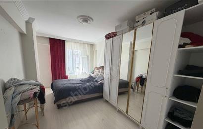 KOŞUYOLU SINIRI ÖZKURŞLAR MAKETİN EN ÜST DUBLEX KATI 2 AD. AYRI GİRİŞLİ DAİRE