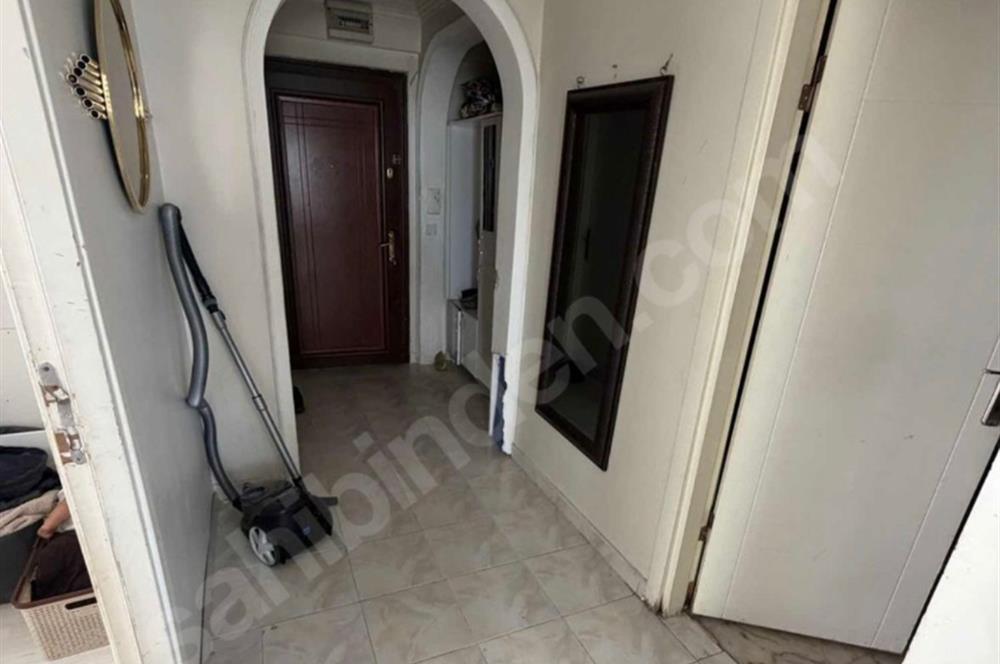 KOŞUYOLU SINIRI ÖZKURŞLAR MAKETİN EN ÜST DUBLEX KATI 2 AD. AYRI GİRİŞLİ DAİRE
