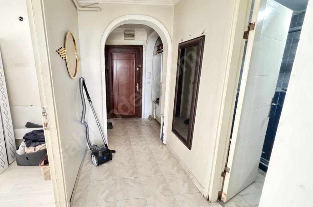 KOŞUYOLU SINIRI ÖZKURŞLAR MAKETİN EN ÜST DUBLEX KATI 2 AD. AYRI GİRİŞLİ DAİRE