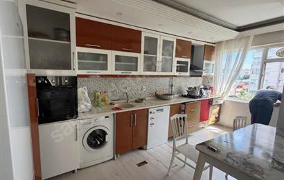 KOŞUYOLU SINIRI ÖZKURŞLAR MAKETİN EN ÜST DUBLEX KATI 2 AD. AYRI GİRİŞLİ DAİRE