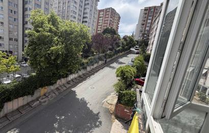 KOŞUYOLU SINIRI ÖZKURŞLAR MAKETİN EN ÜST DUBLEX KATI 2 AD. AYRI GİRİŞLİ DAİRE