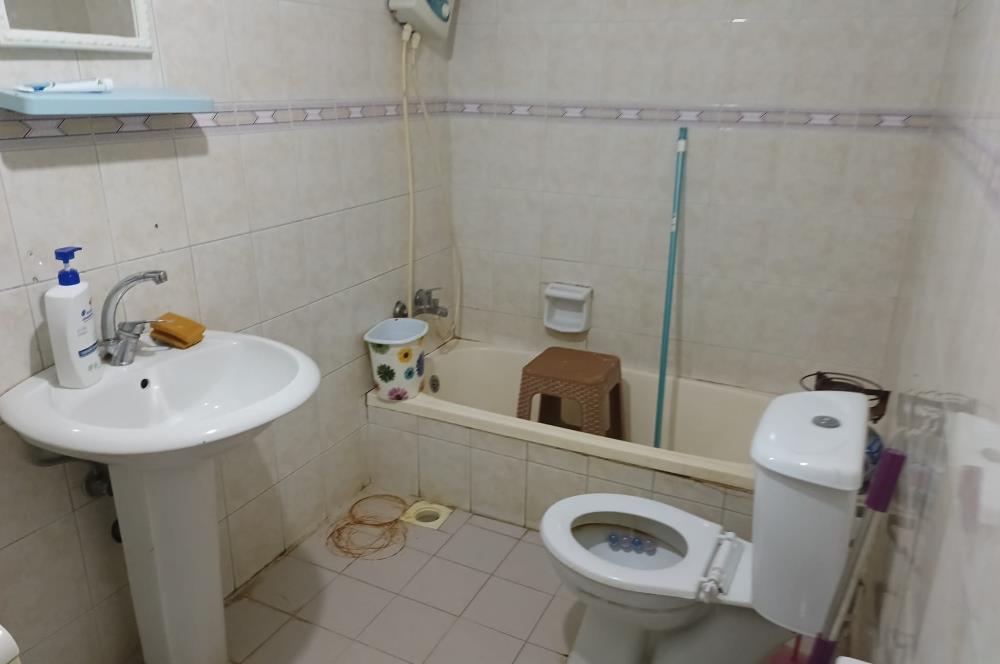 KOŞUYOLU SINIRI BİM ve ÖZKURUŞLAR MARKET ARKASI SÜTÜTYO EŞYALI