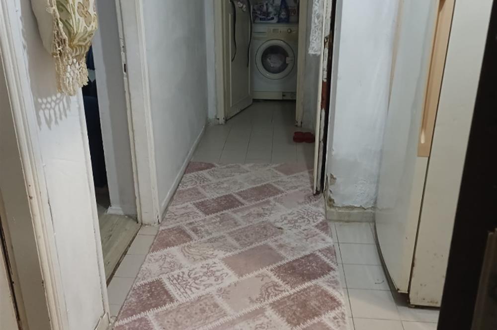 KOŞUYOLU SINIRI BİM ve ÖZKURUŞLAR MARKET ARKASI SÜTÜTYO EŞYALI