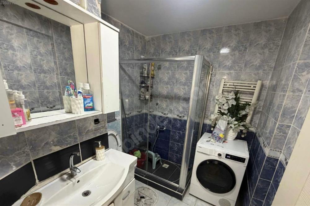 KOŞUYOLU SINIRI ÖZKURŞLAR MAKETİN EN ÜST DUBLEX KATI 2 AD. AYRI GİRİŞLİ DAİRE