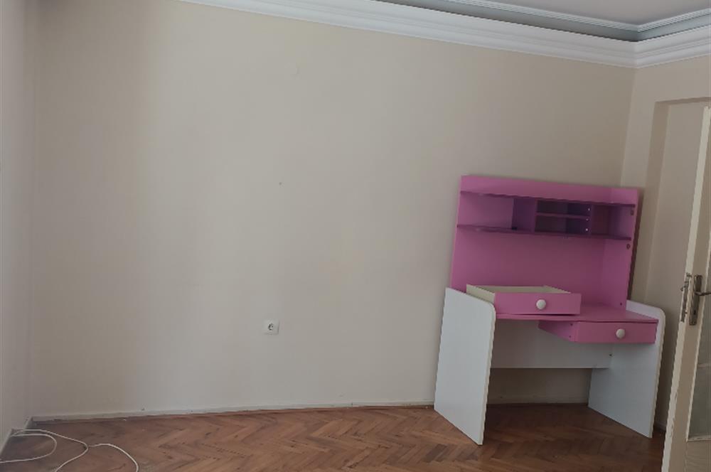 Atatürk Mahallesinde 2+1 Kiralık Daire