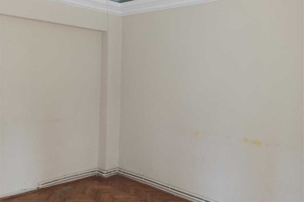 Atatürk Mahallesinde 2+1 Kiralık Daire
