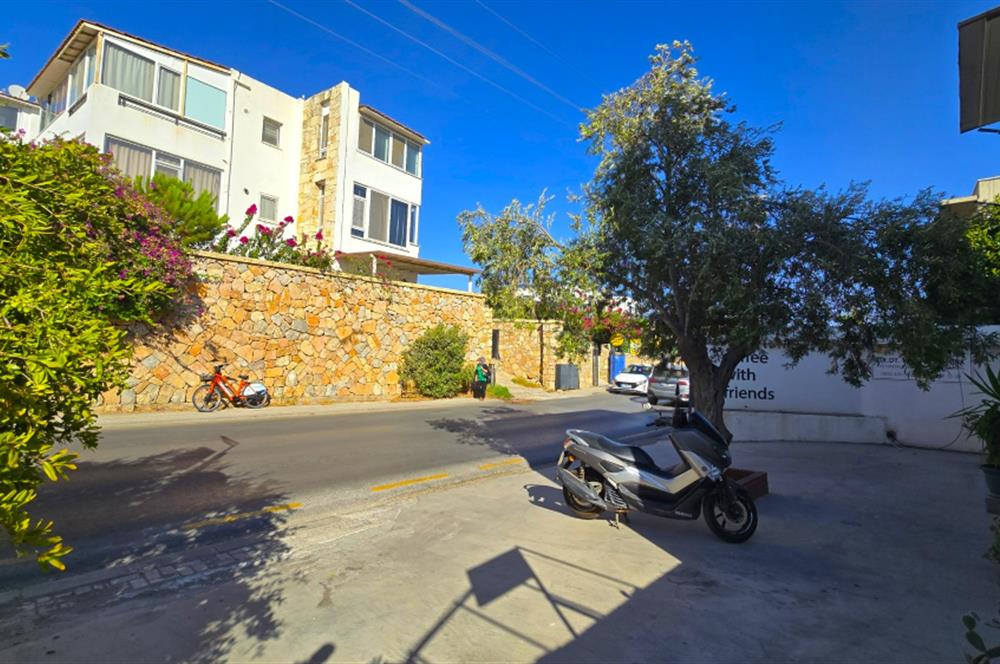 BODRUM BİTEZ EŞYASIZ KİRALIK DAİRE 3+1 2.KAT