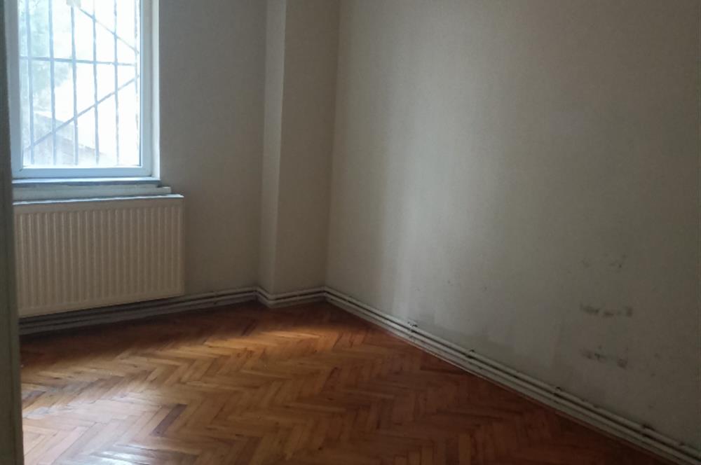 Atatürk Mahallesinde 2+1 Kiralık Daire