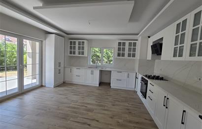 GÖLBAŞI, BAHÇEŞEHİR EVLERİNDE ÖZEL KONUMDA 6+2, KİRALIK VİLLA