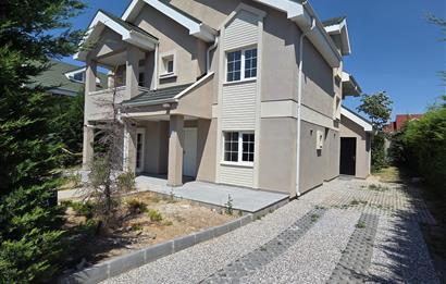 GÖLBAŞI, BAHÇEŞEHİR EVLERİNDE ÖZEL KONUMDA 6+2, KİRALIK VİLLA