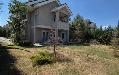 GÖLBAŞI, BAHÇEŞEHİR EVLERİNDE ÖZEL KONUMDA 6+2, KİRALIK VİLLA