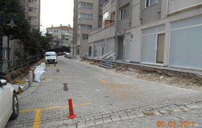 KOŞUYOLU SINIRI ÖZLEM SİTESİNDE SATILIK DÜKKAN KİRACILI