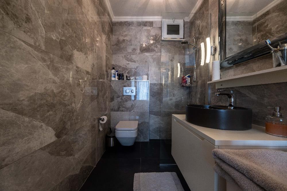 C21 DEN ZAMAN ÖTESİNDE MİMARİ YAPI 45M² TERASLI ŞÖMİNELİ DUBLEKS